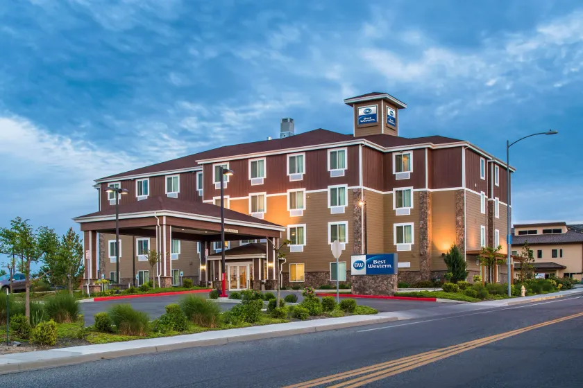 Best Western Kennewick Tri-Cities Center - Image 1