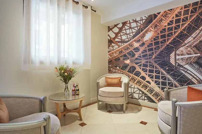 Hotel Beaugrenelle Tour Eiffel - Image 1