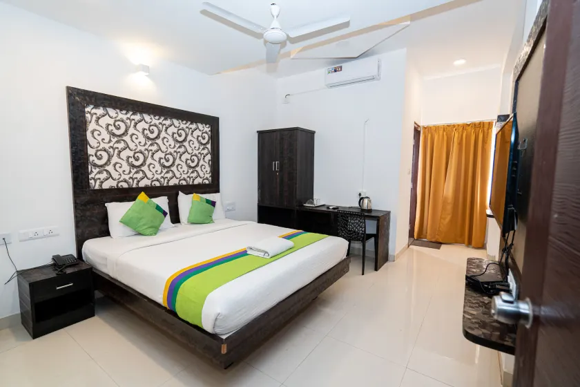 Hotel Dhruv Palace Bangalore Jakkur - Image 1