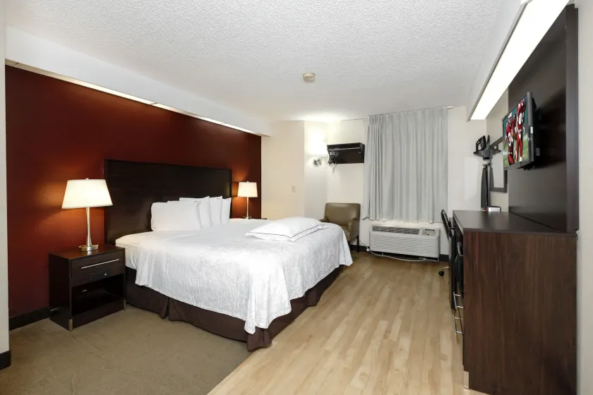 Red Roof Inn PLUS+ Palm Coast - Image 1