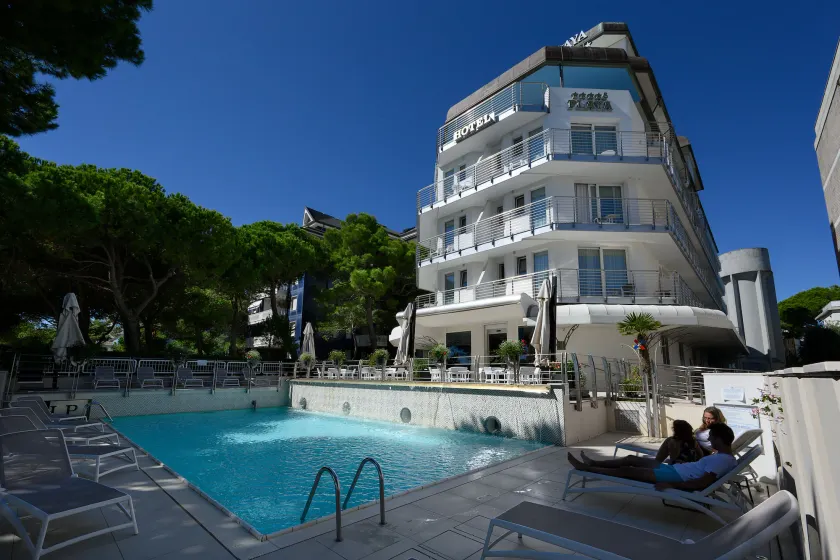 Grand Hotel Playa - Image 1