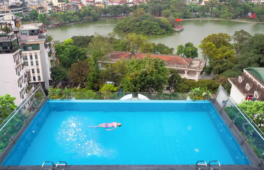 The Oriental Jade Hotel - Image 1