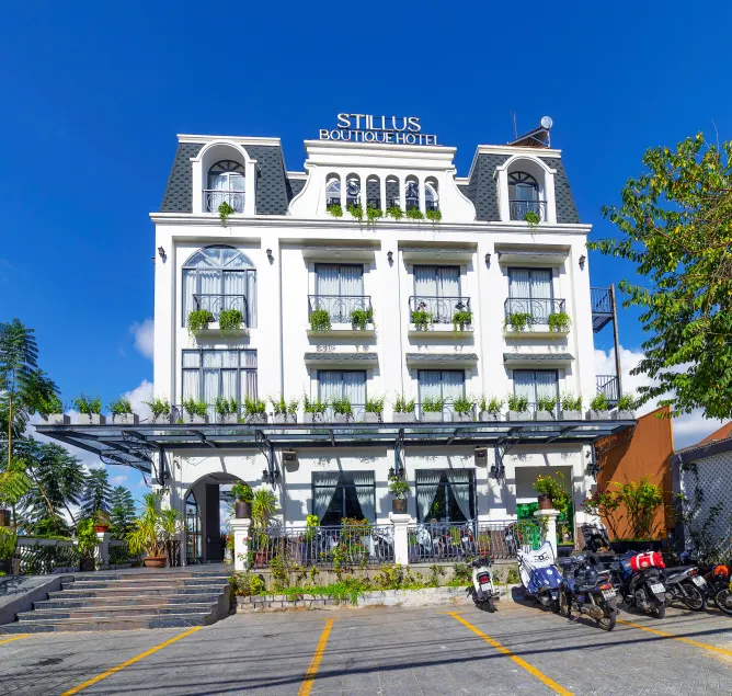 Stillus Boutique Hotel Dalat - Image 1