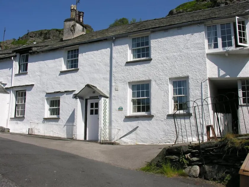 White Lion Cottage - Image 1