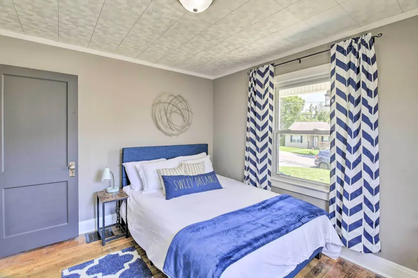Cozy Cottage Near Dtwn Dining, Walk to Casino - Interiør