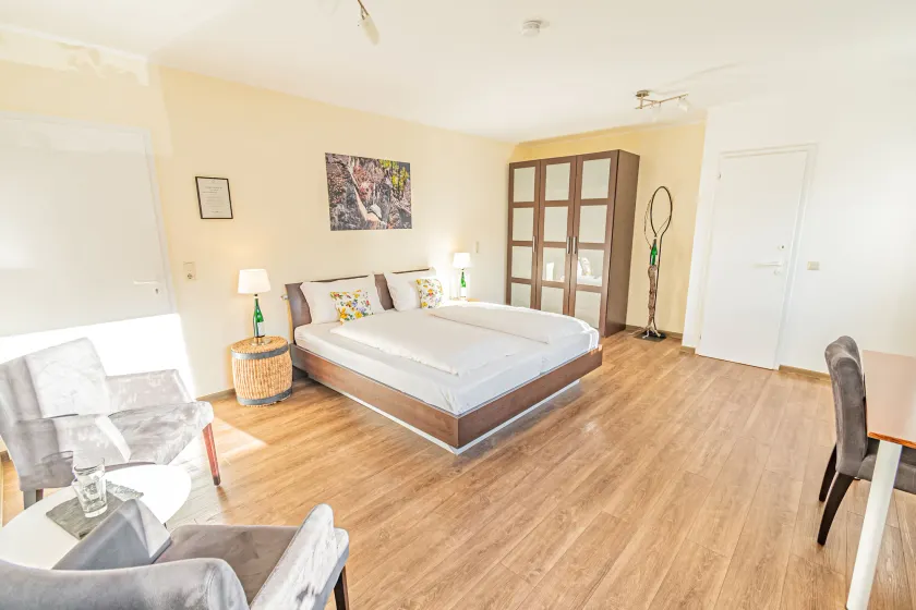 Weinhotel Ayler Kupp - Image 1
