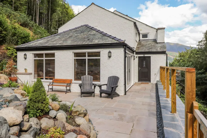 Ladstock Cottage - Image 1