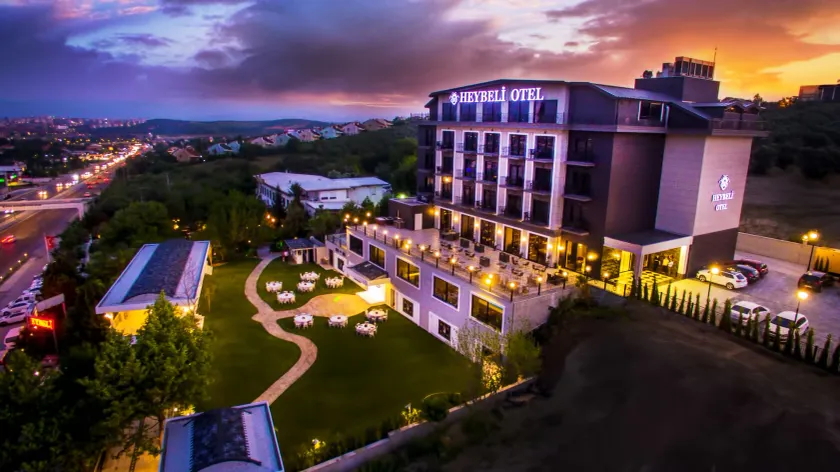 Heybeli Hotel - Image 1