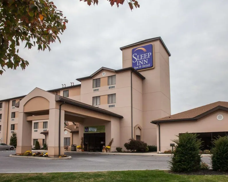 Sleep Inn & Suites Hagerstown - Image 1