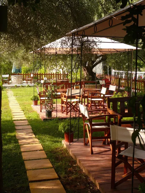 Hotel Avra - Image 1