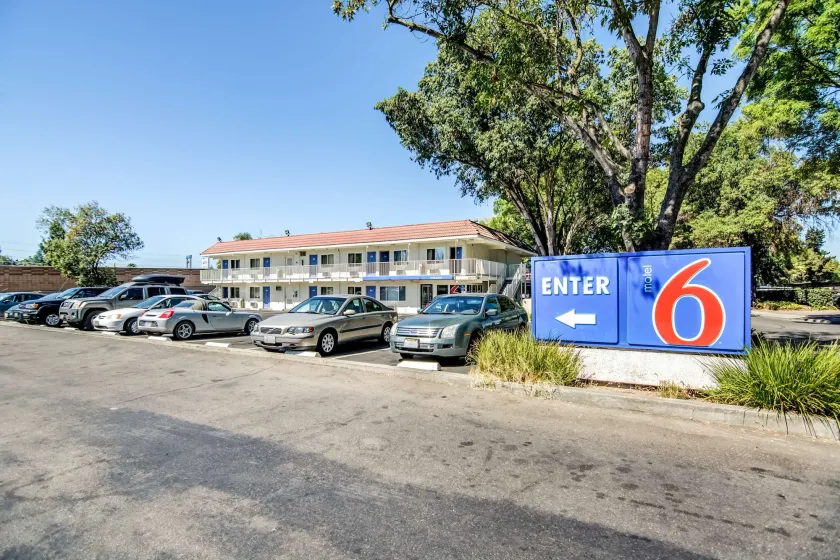 Motel 6-Stockton, CA - North - Image 1