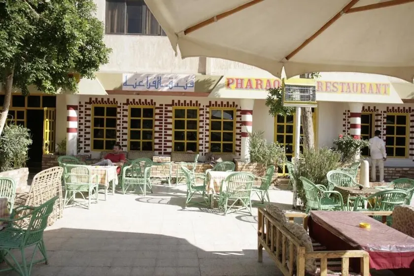 Pharaohs Hotel - Image 1