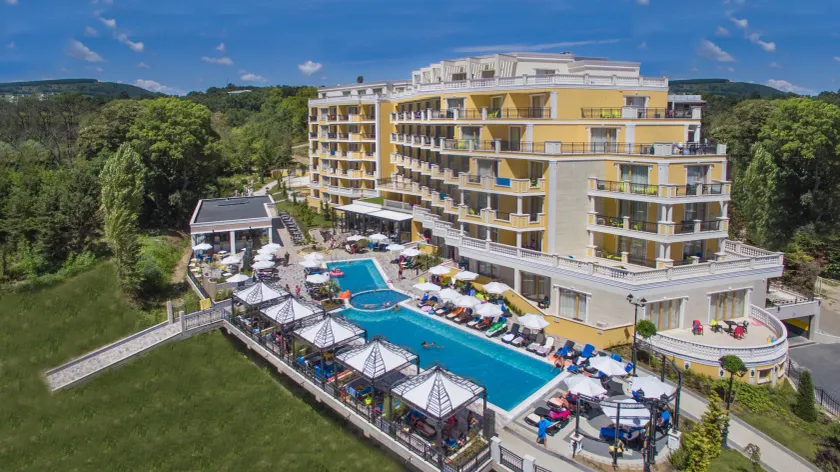 Marina Sands Bijou Boutique Hotel - All Inclusive - Image 1