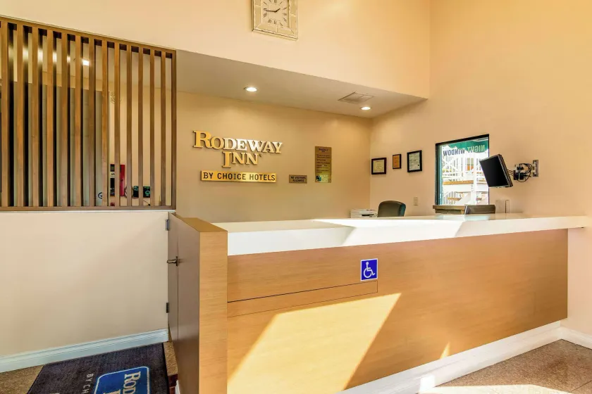 Rodeway Inn Artesia Cerritos - Image 1