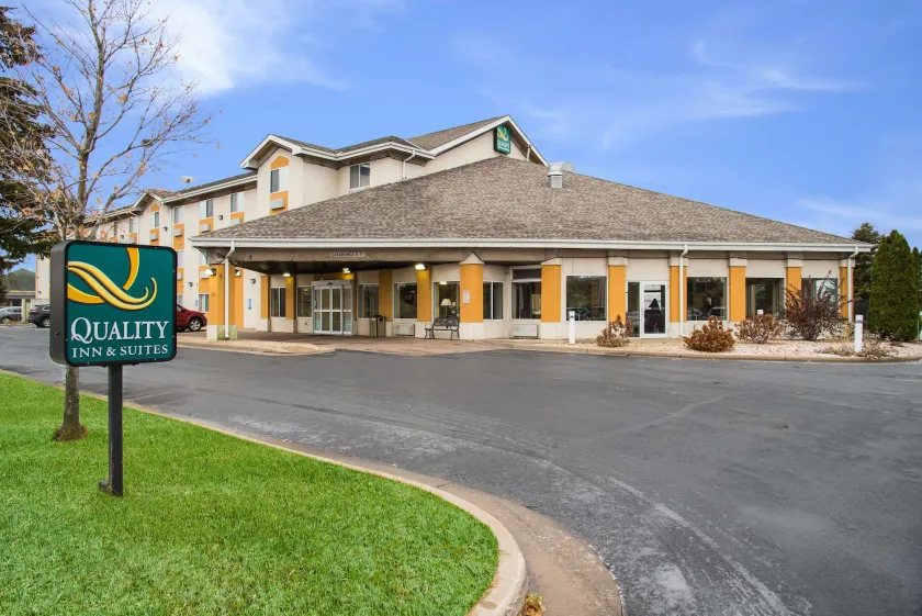 Quality Inn & Suites Menomonie - Image 1