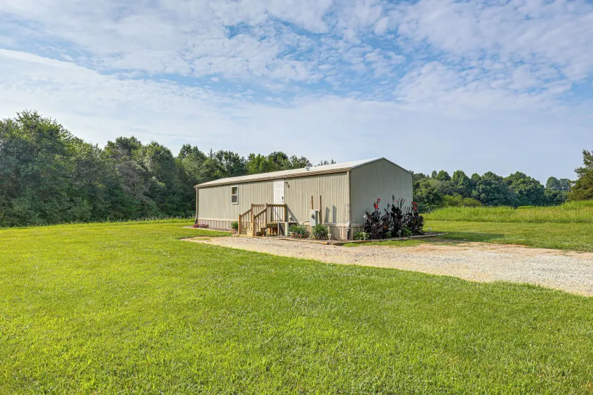 Working Farm! Home 2 Mi to Marina on Lake Hickory - Image 1