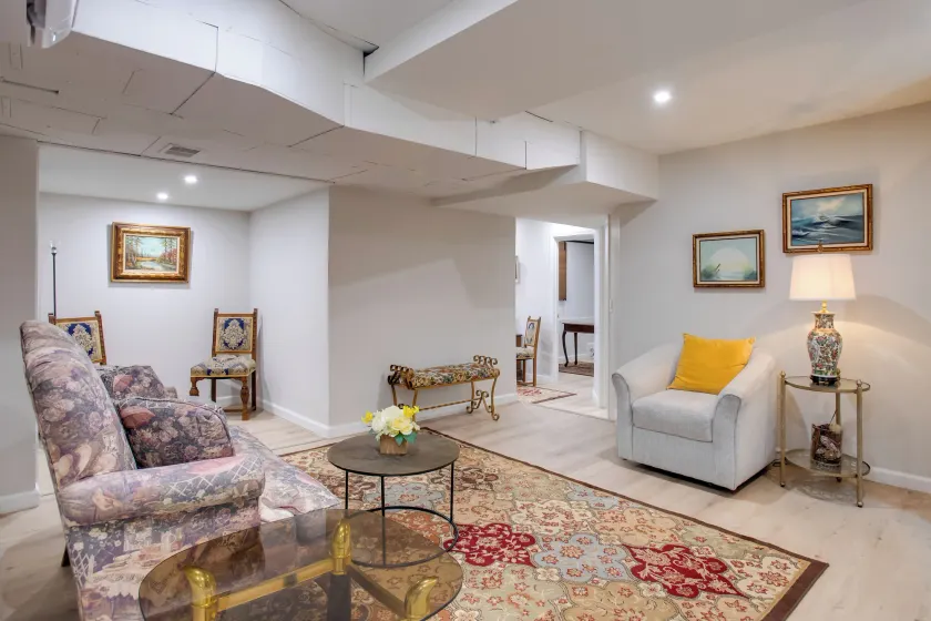 2 Mi to Dtwn: Walkable Cheesman Park Apt - Image 1