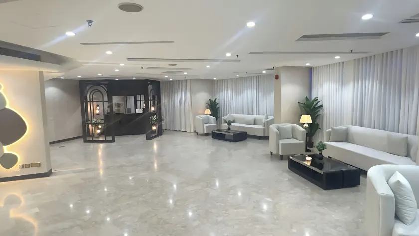 Bloom Hotel-Kuwait - Image 1