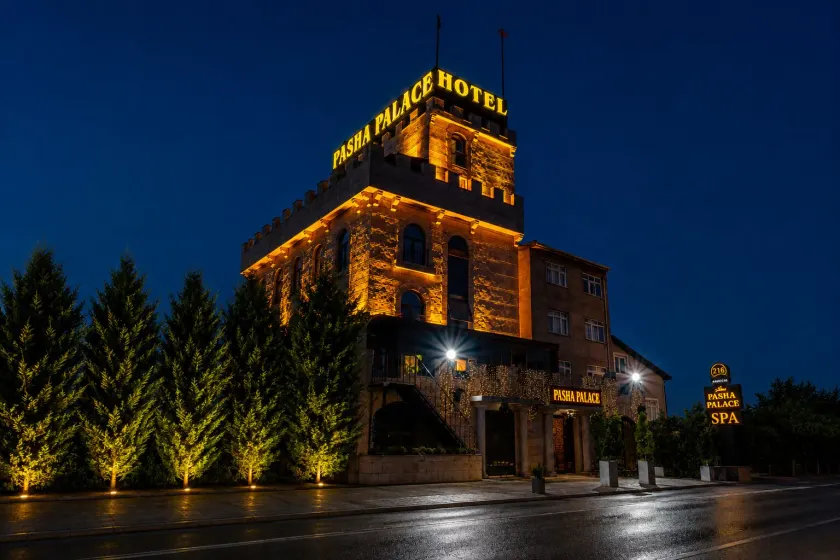 PASHA PALACE HOTEL - Image 1