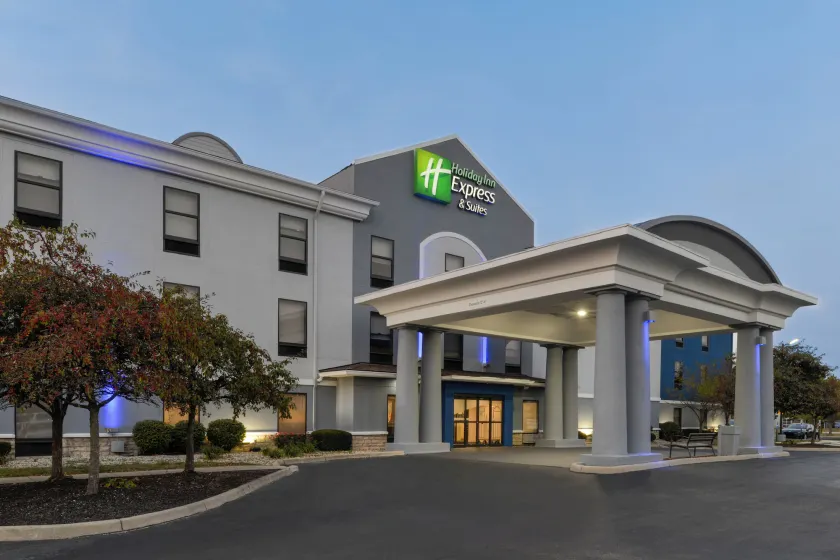 Holiday Inn Express Hotel and Suites Marysville by IHG - Image 1