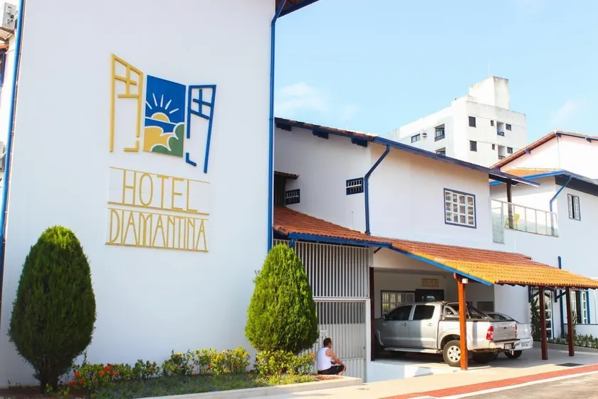 Hotel Diamantina - em Guarapari - Image 1