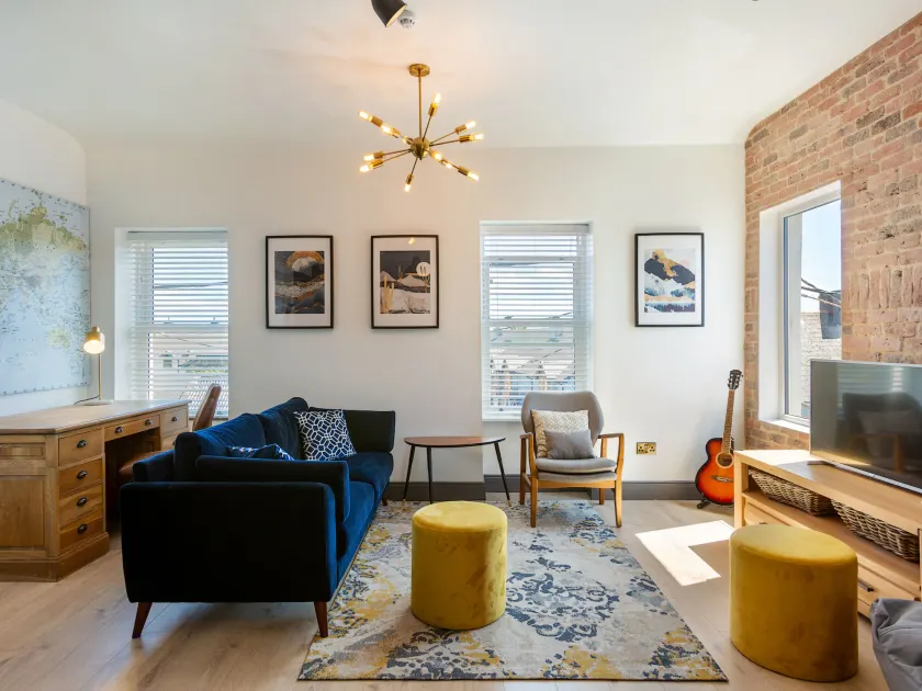 Macs Townhouse Dungarvan - Image 1
