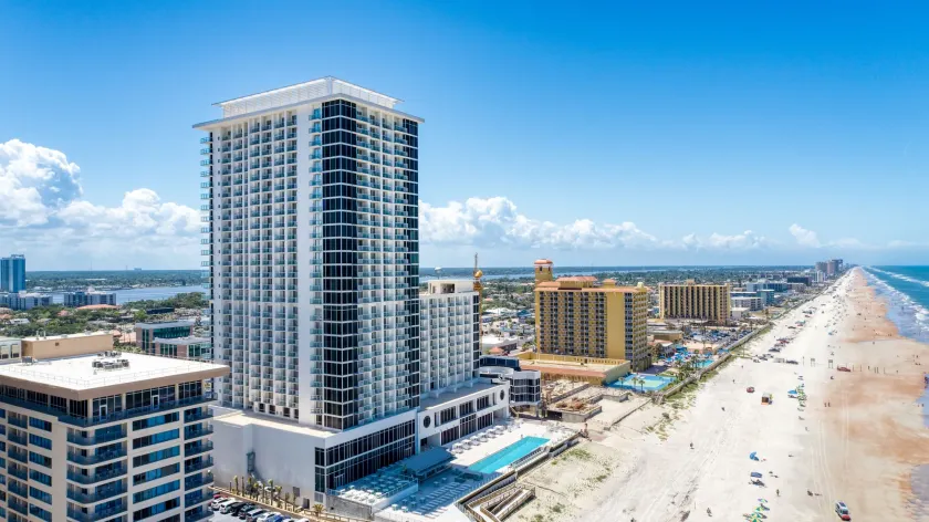 Daytona Grande Oceanfront Resort - Image 1