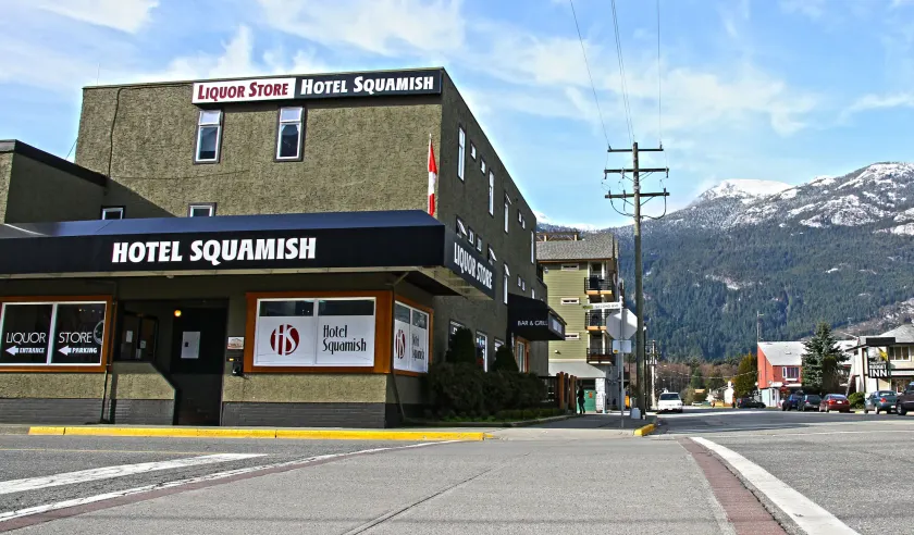 Hotel Squamish - Image 1