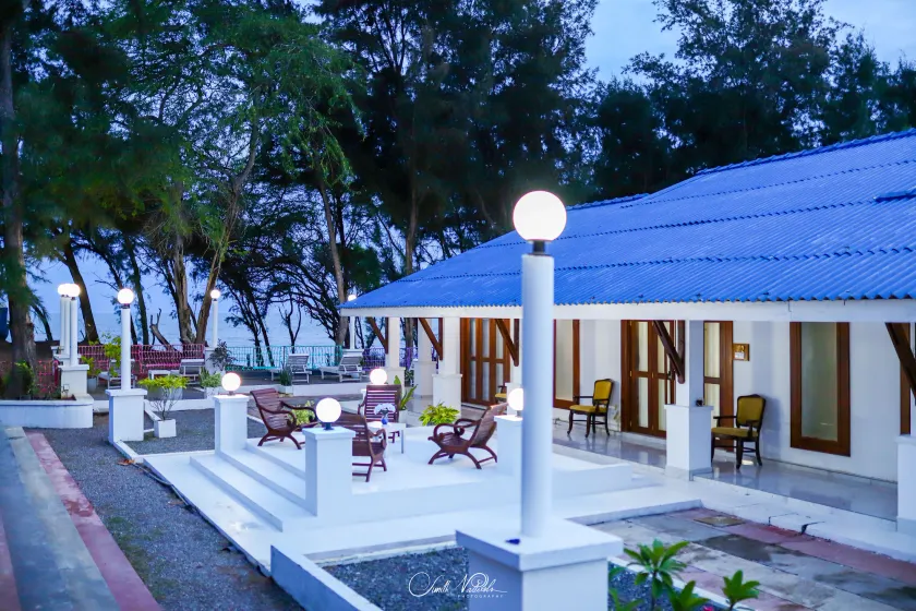 Ceylonta Beach Resort and Spa - Image 1