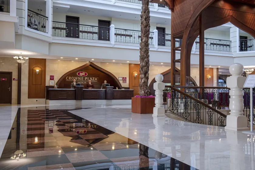 Crowne Plaza Antalya by IHG - Reception
