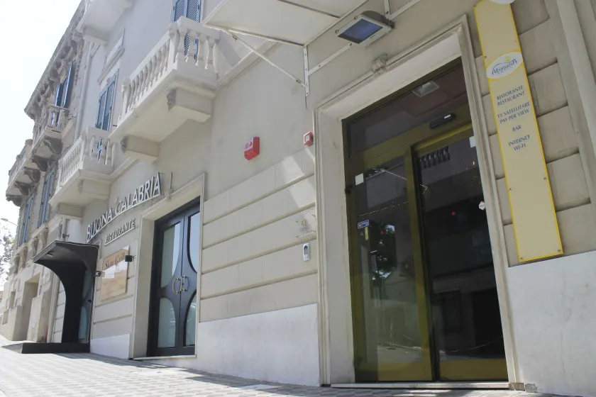 Albanuova Hotel - Image 1