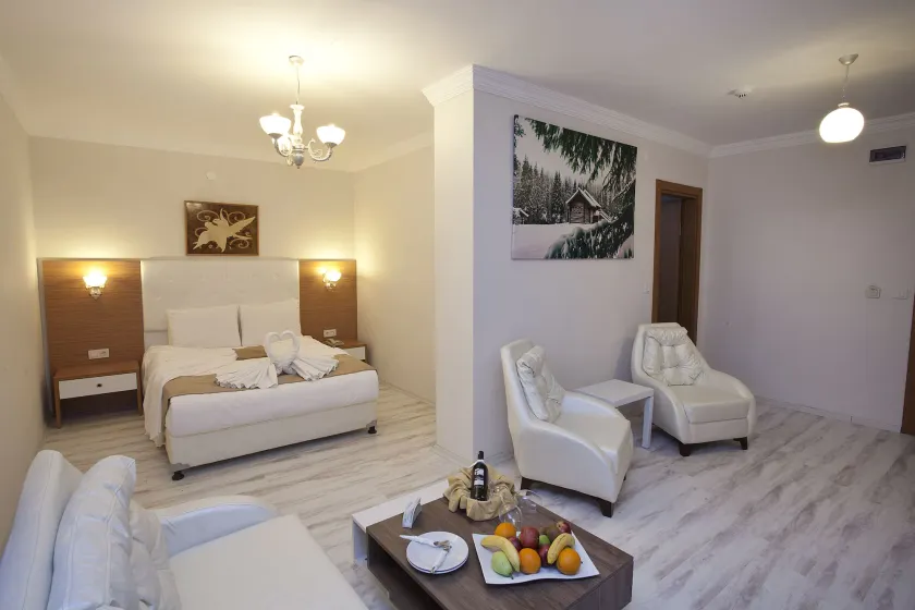 Igneada Parlak Resort Hotel - Image 1