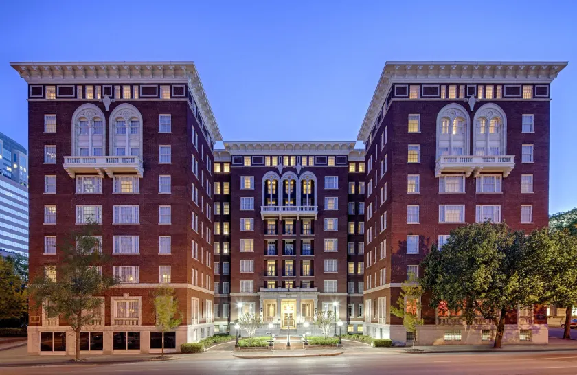 Tutwiler Hotel Birmingham, a DoubleTree by Hilton - Image 1