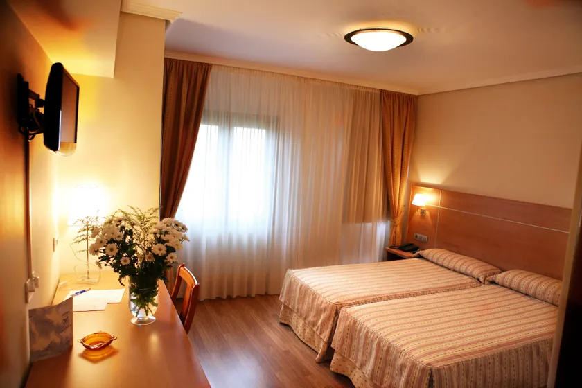 Hotel Las Anclas - Image 1