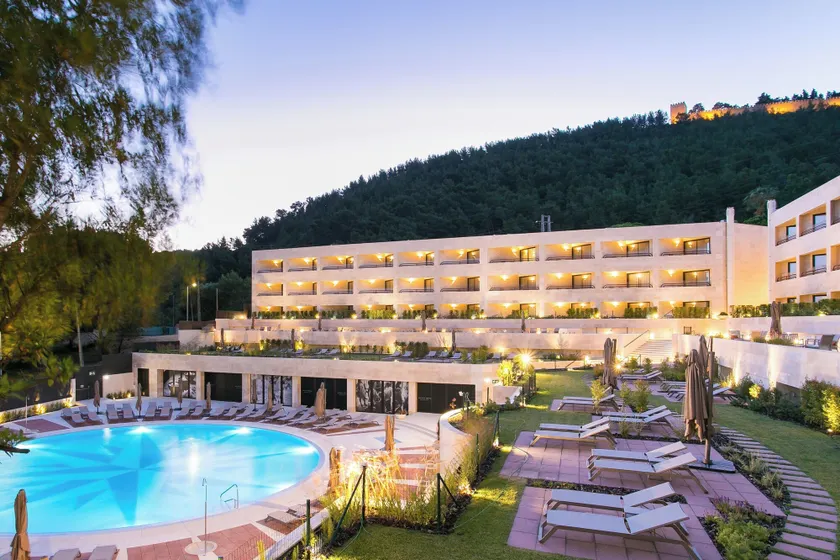 Four Points by Sheraton Sesimbra - Image 1
