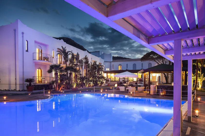 Hotel Orsa Maggiore - Image 1