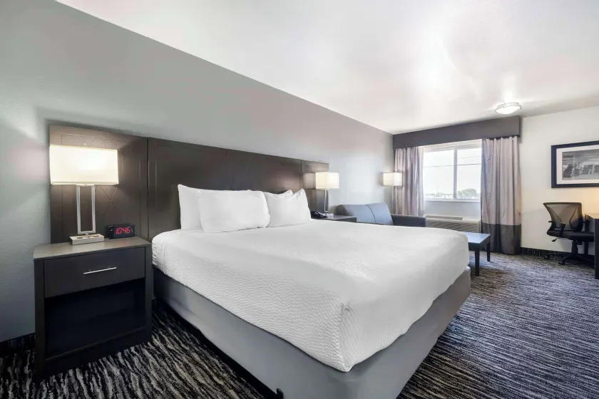 Best Western Santa Fe - Image 1