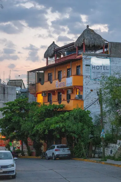Bacanda Hotel - Image 1