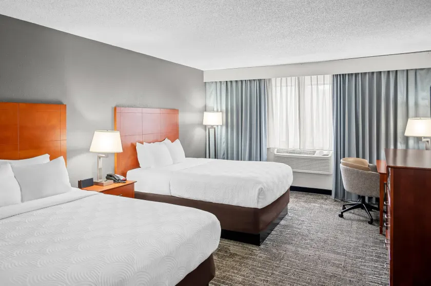 Country Inn & Suites by Radisson, Muskegon, MI - Image 1