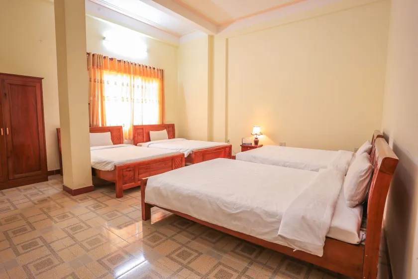 Memories Hotel - Image 1