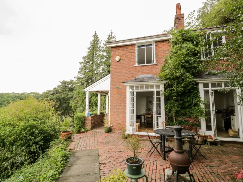 Tor Cottage - Image 1