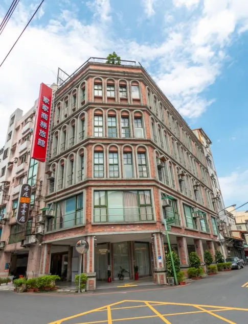 Jia-Jia Business Hotel - Image 1