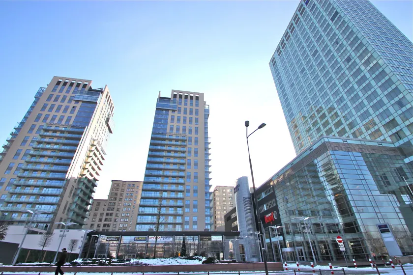 Platinum Towers E-Apartments - Image 1