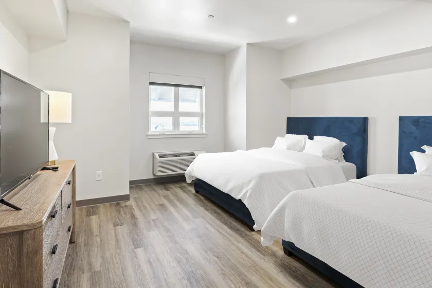 Seaport Suites - Image 1