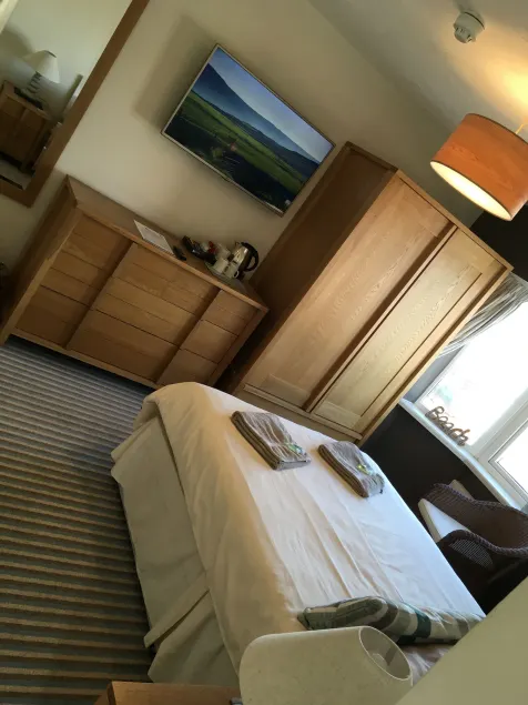 The Waterfront Inn - Image 1