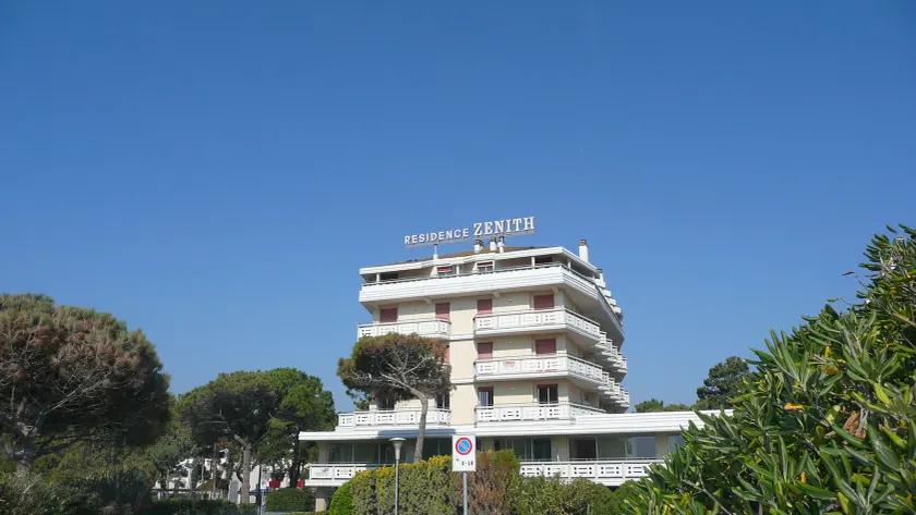 Residence Zenith - Image 1
