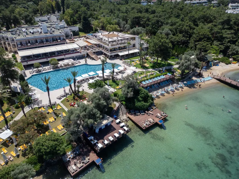 DoubleTree by Hilton Bodrum Işıl Club Ultra All Inclusive Resort - Image 1
