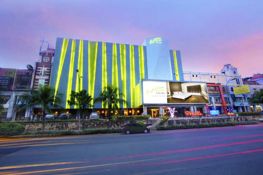 Whiz Prime Hotel Kelapa Gading - Image 1