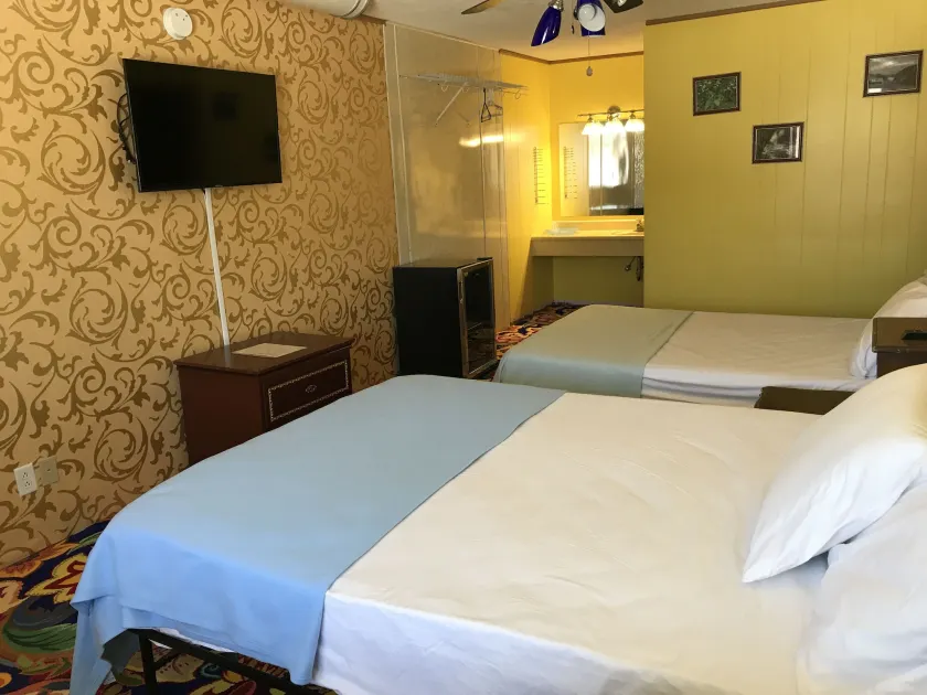 Heritage Inn Mahomet - Image 1