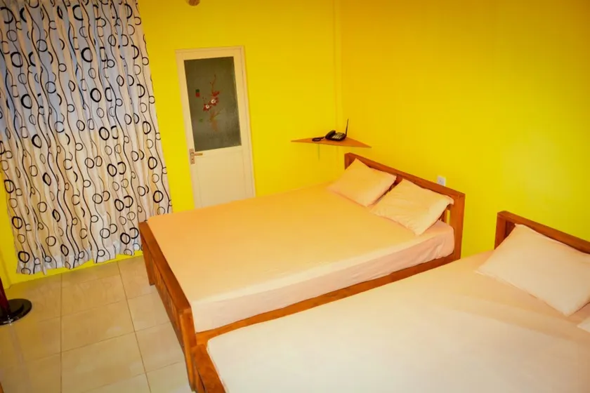 The Senaro Holiday Inn - Image 1